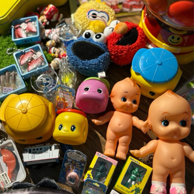 [1] japanese trinkets | gotochi | food gacha | gashapon | kewpie | tamagotchi | trinkets keychain | 