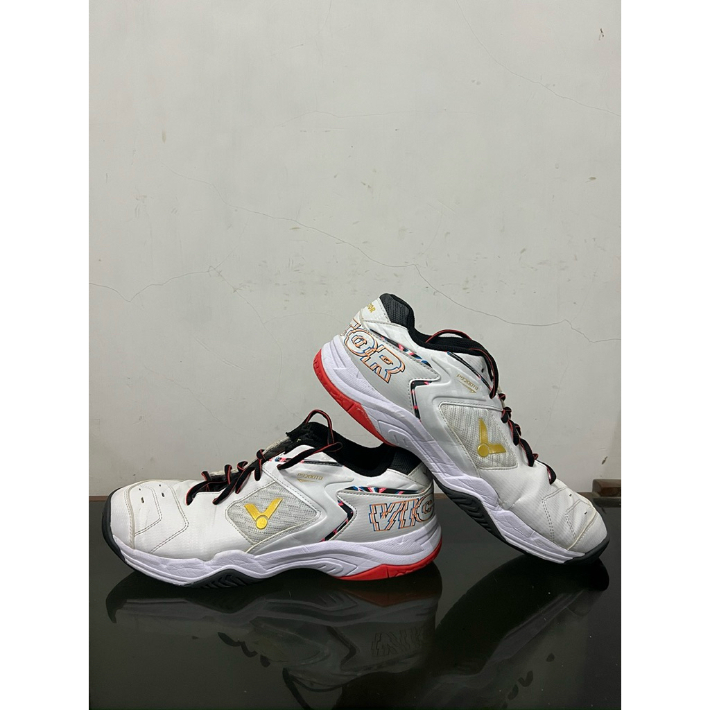 SEPATU BADMINTON @Victor_P9200TD$ (size 43).