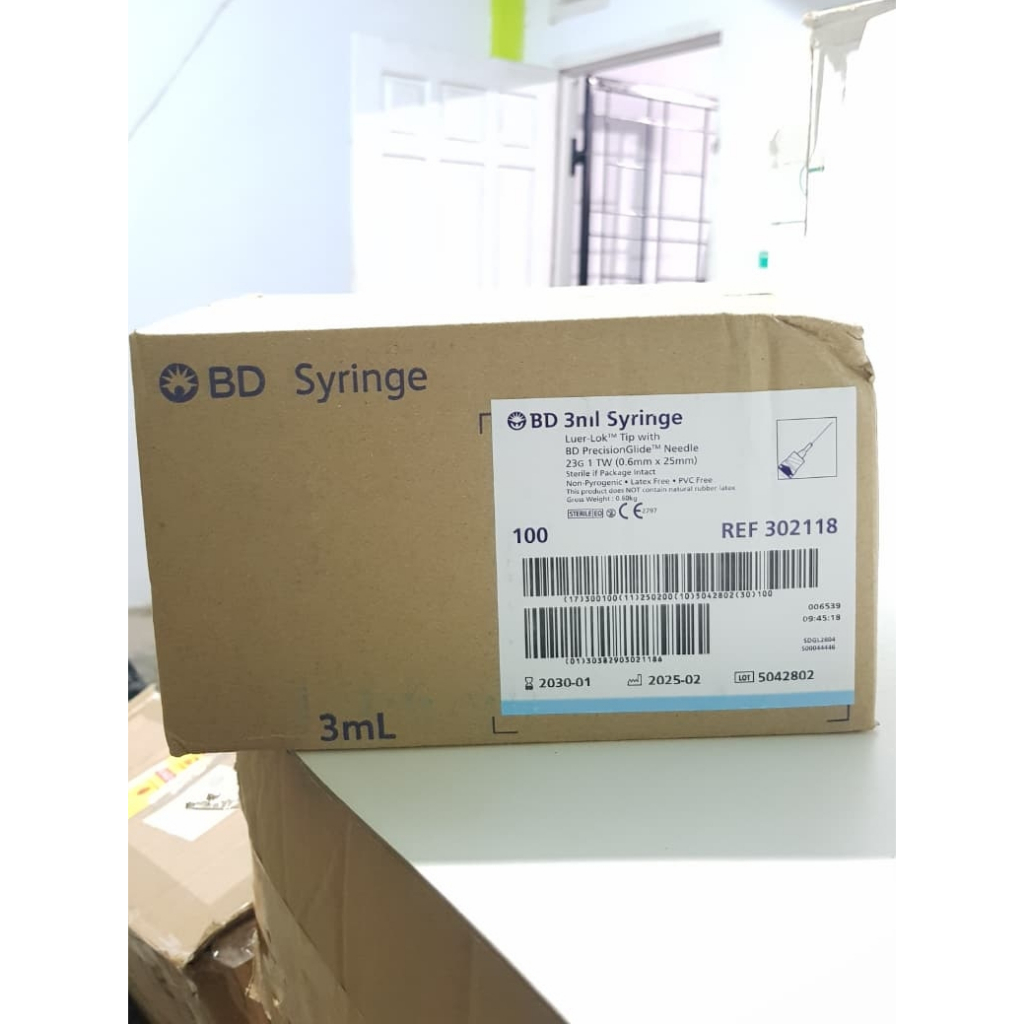 BD syringe 3ml / spuit 3cc Bd