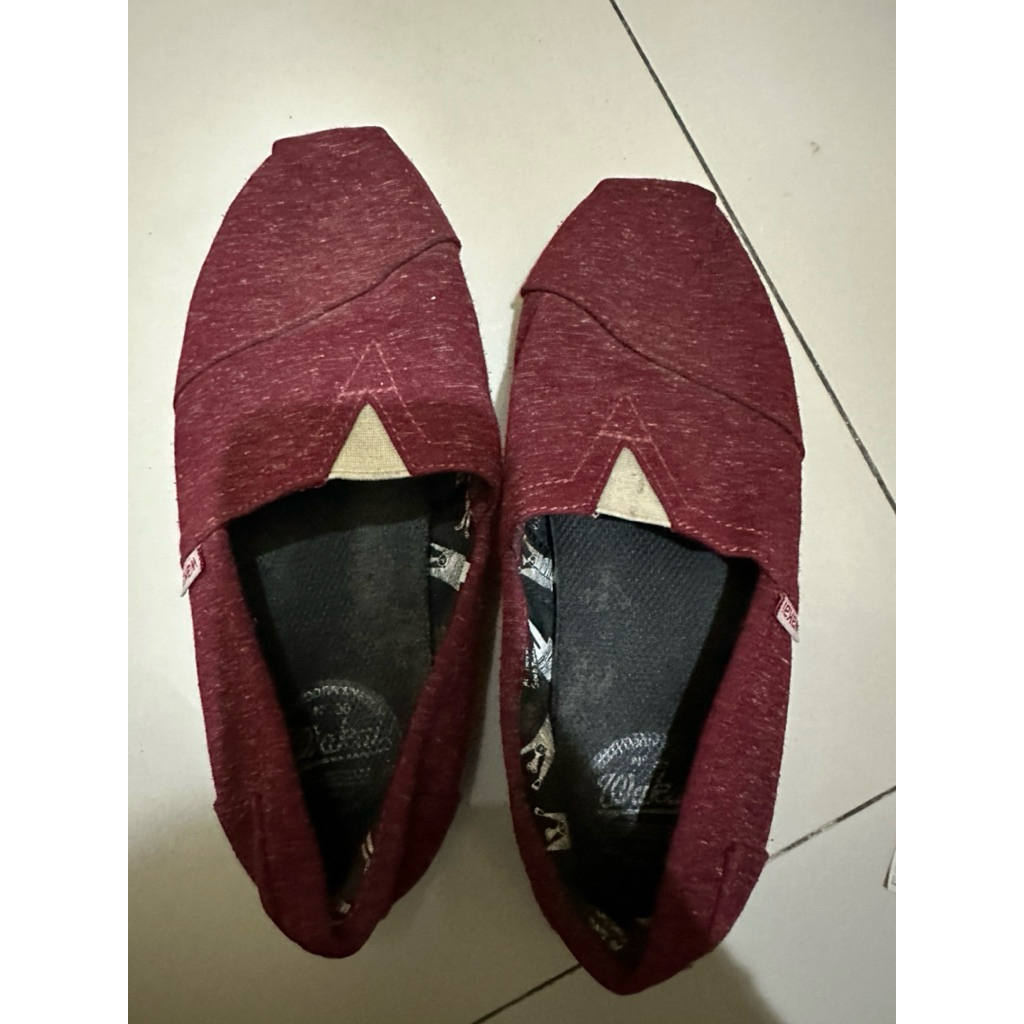 Preloved sepatu wanita size 36