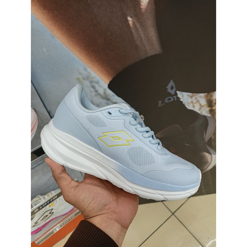 SEPATU LOTTO FLORES WOMEN'S RUNNING SHOES-LOTRU250726U