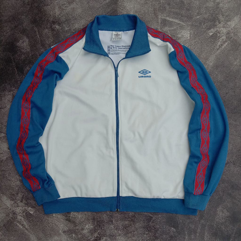 Tracktop jacket Umbro Tapped original, jaket Umbro Spellout Casual original product, Tracksuit Umbro
