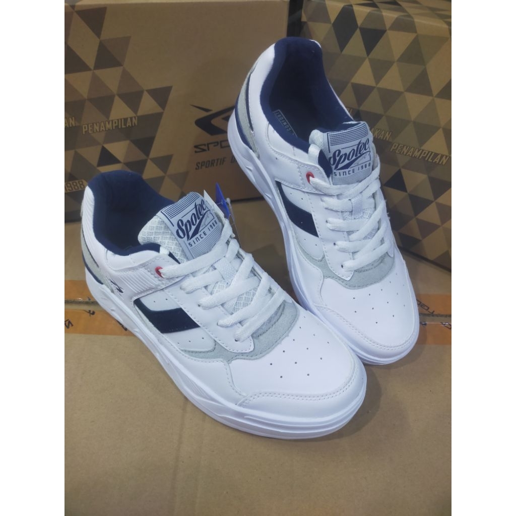 sepatu sneakers pria wanita merk Spotec Arena putih original