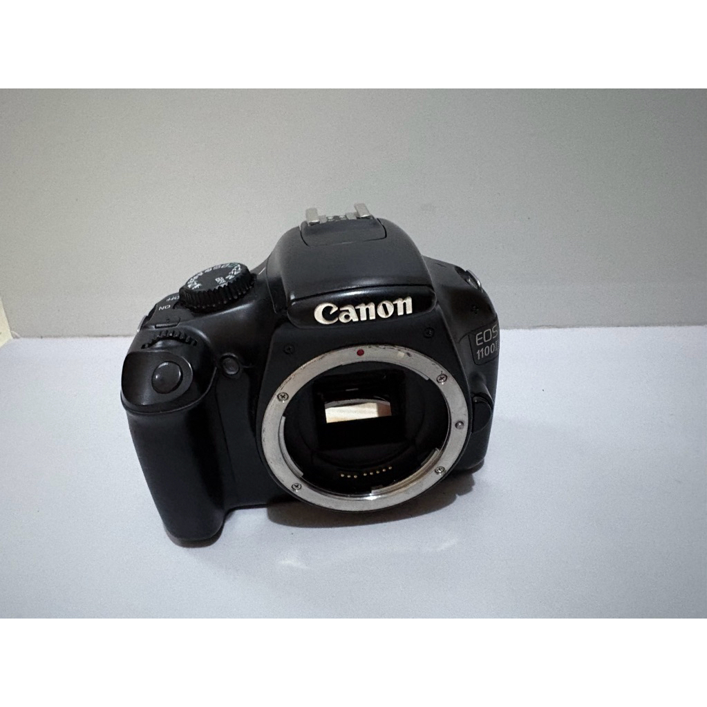 Canon DSLR 1100D (body only)