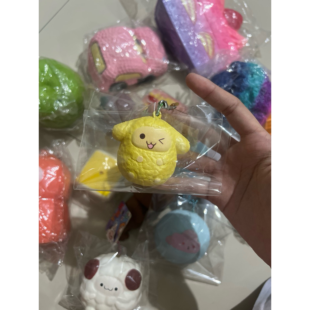 PRELOVED SQUISHY LICENSED PUNIMARU EASTER LAMB ORI