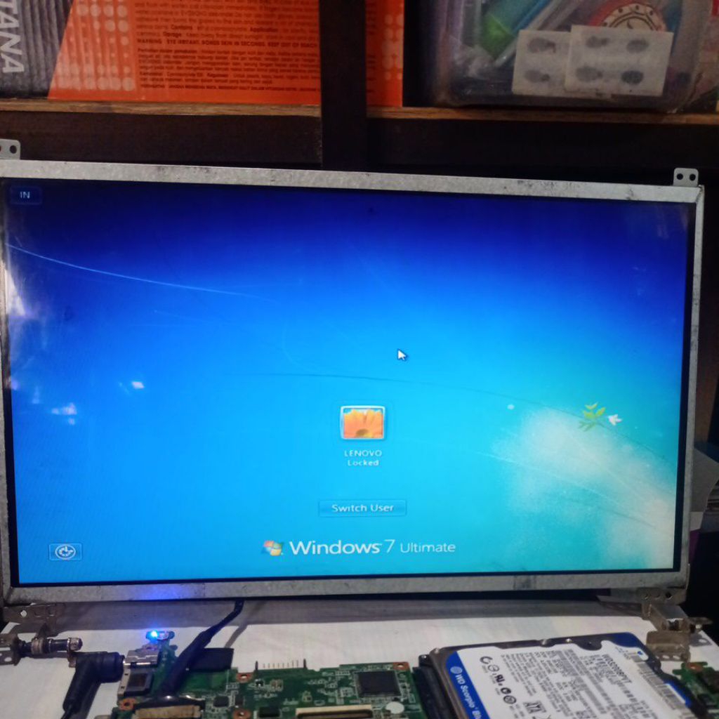 LCD LED Laptop 14" Tebal Minus