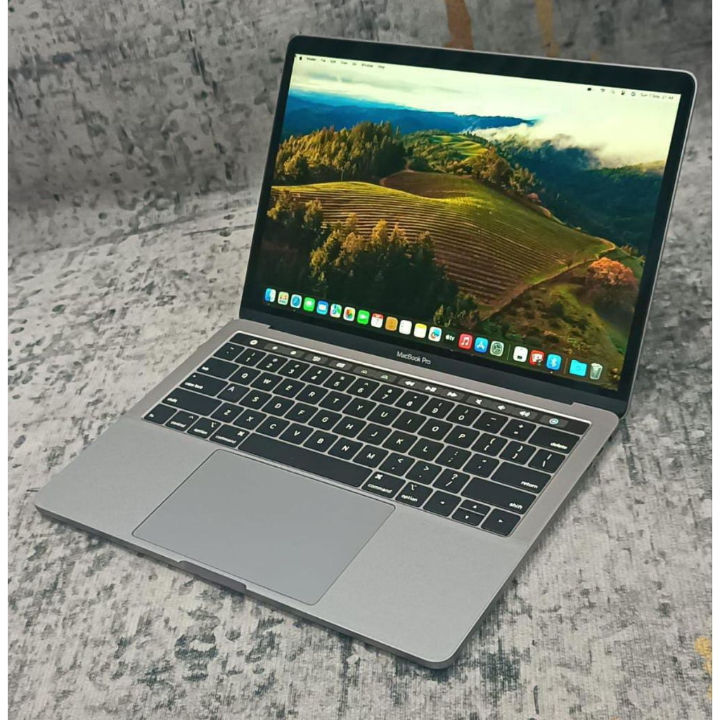 MacBook Pro TouchBar 13 2017 Core i7 -3.5GHz 16GB 1TB Space Gray iBox Like New