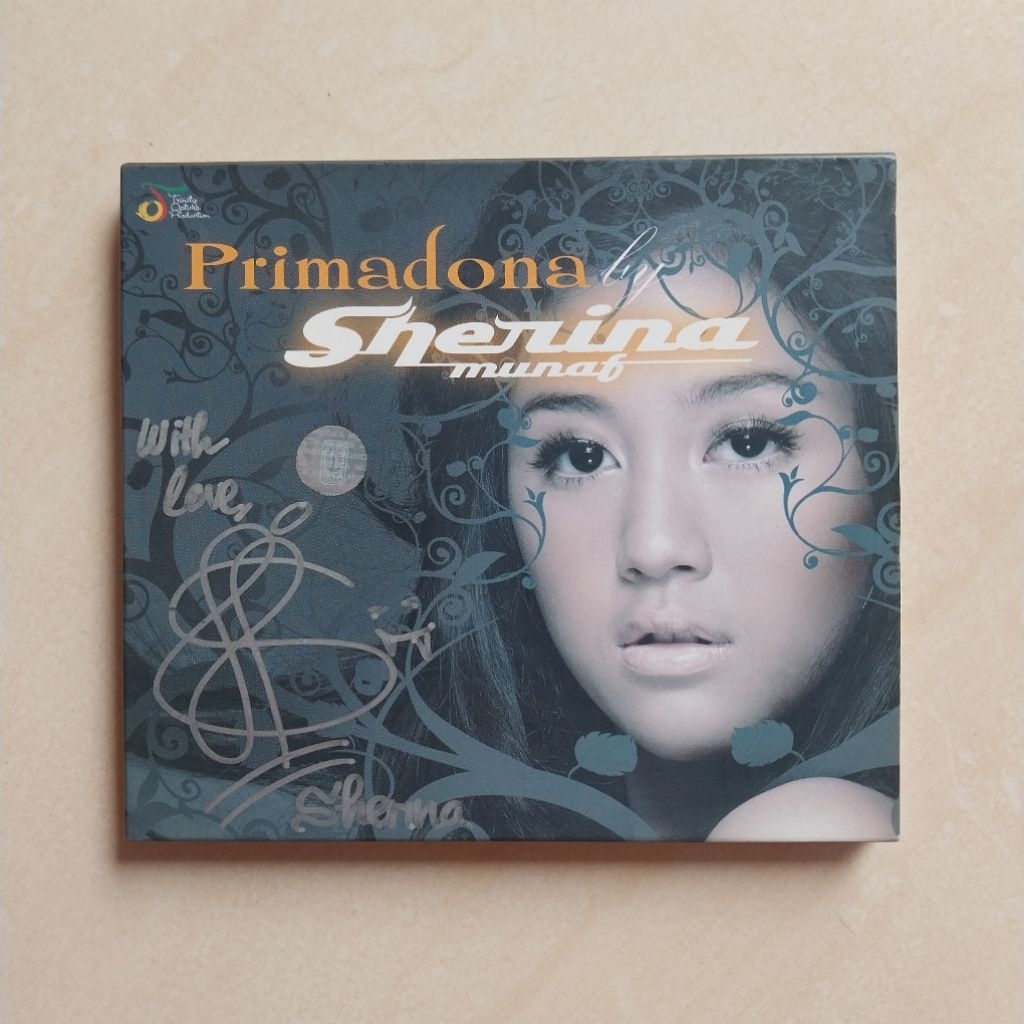 CD SHERINA MUNAF ALBUM PRIMADONA