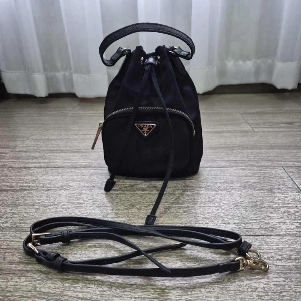 Tas serut Prada* preloved