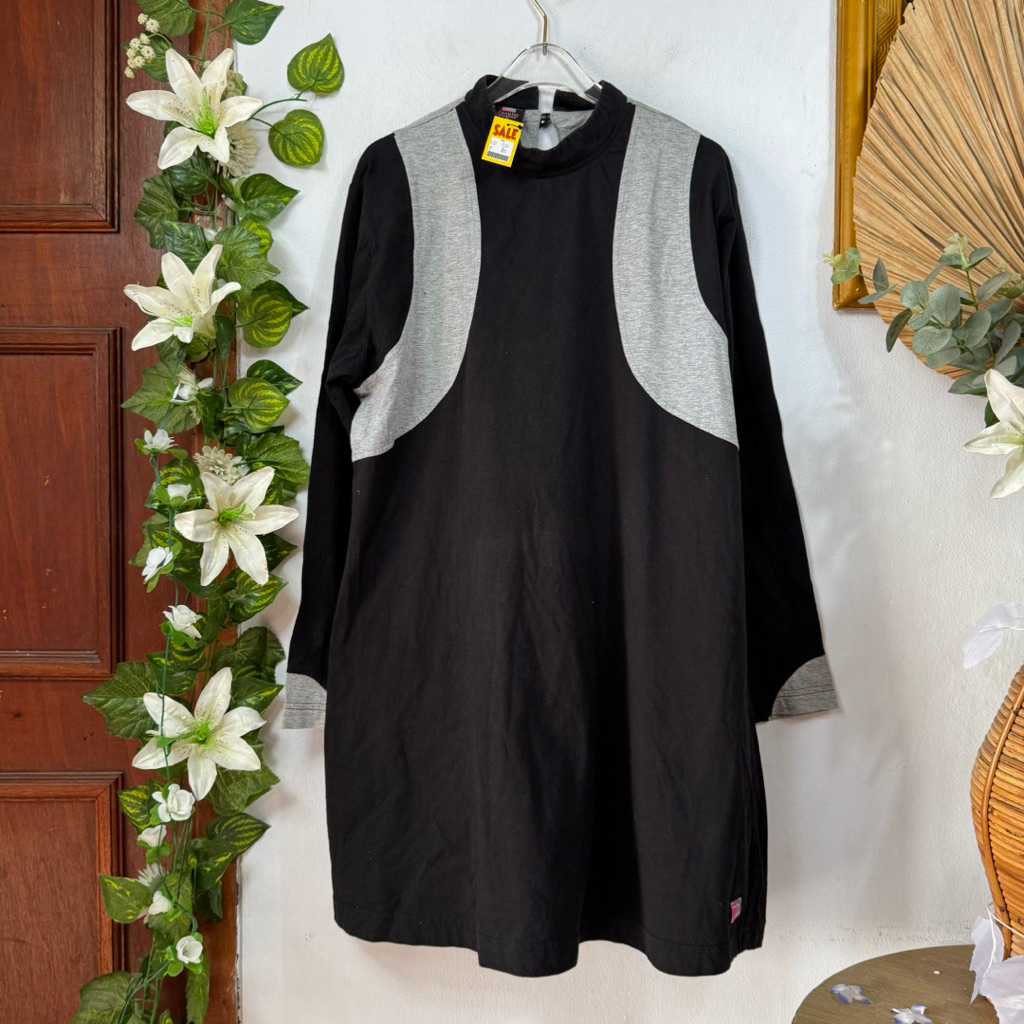 Tunik Kaos Hitam Zenitha