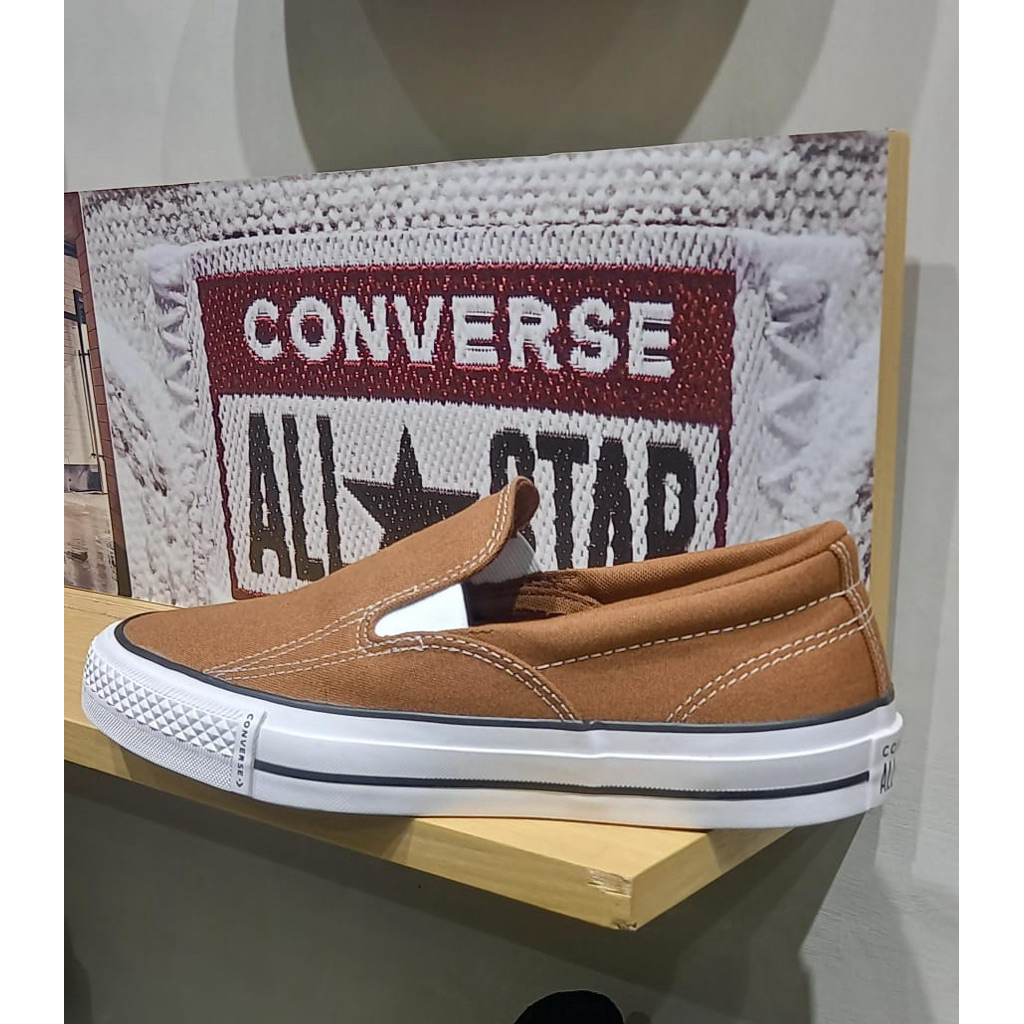 Sepatu Sneakers Pria Converse CTAS Malden Slip Brown