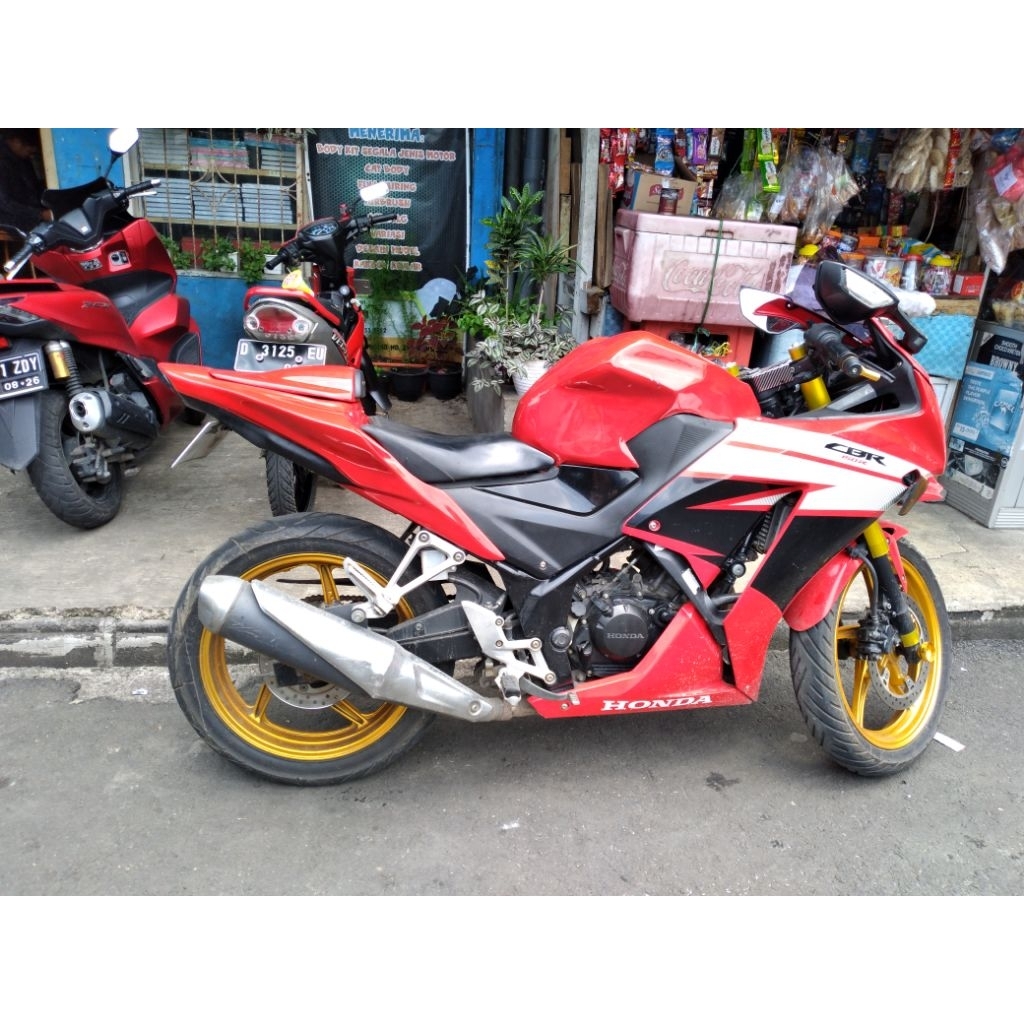 BODY BELAKANG CUSTOM MODEL V1 PNP CBR LOKAL 150 K45 K45A CBR 250 K33 CBR CBU 150FI CBR THAILAND KYJ 