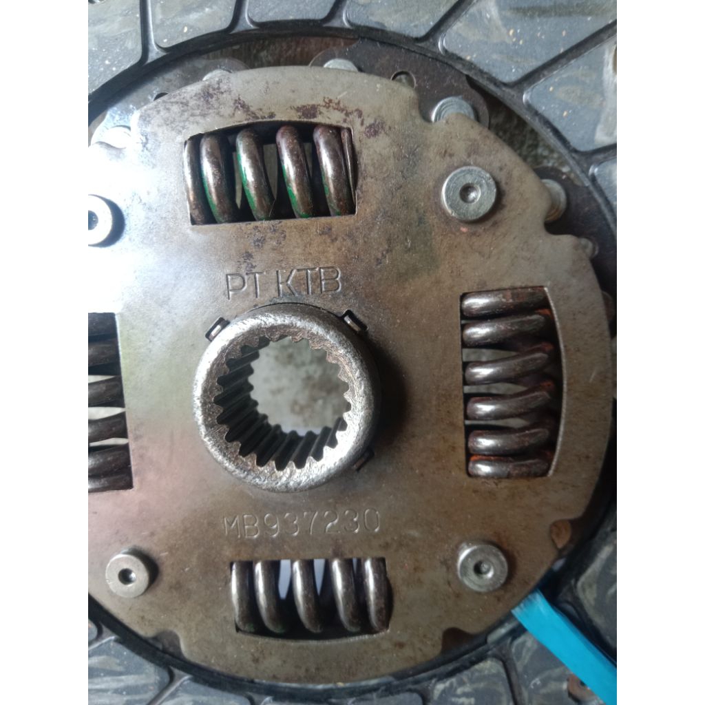 kampas kopling L300 bensin