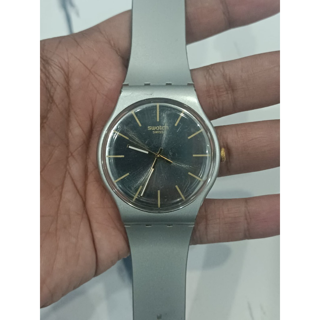 Preloved Swatch Swiss Grey Original