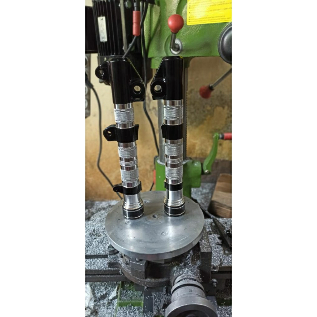 BOTTOM SHOCK CURTLE BEAT