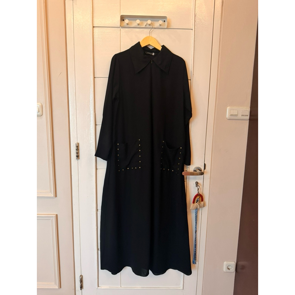 preloved ALJENNA LAEEBA BLACK XL