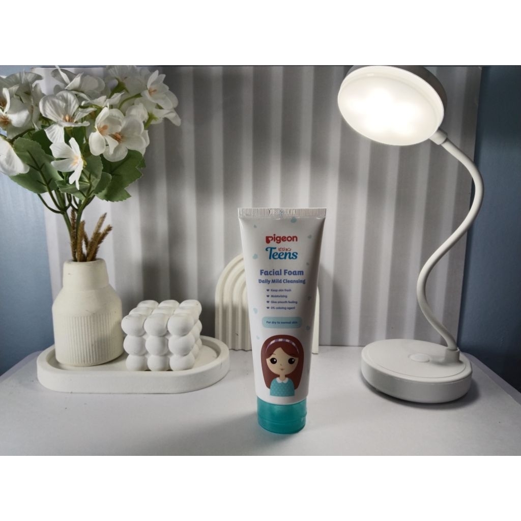 Pembersih Wajah Remaja Pigeon facial foam daily mild cleansing 100ml - Lembut, Menjaga Kelembaban, F