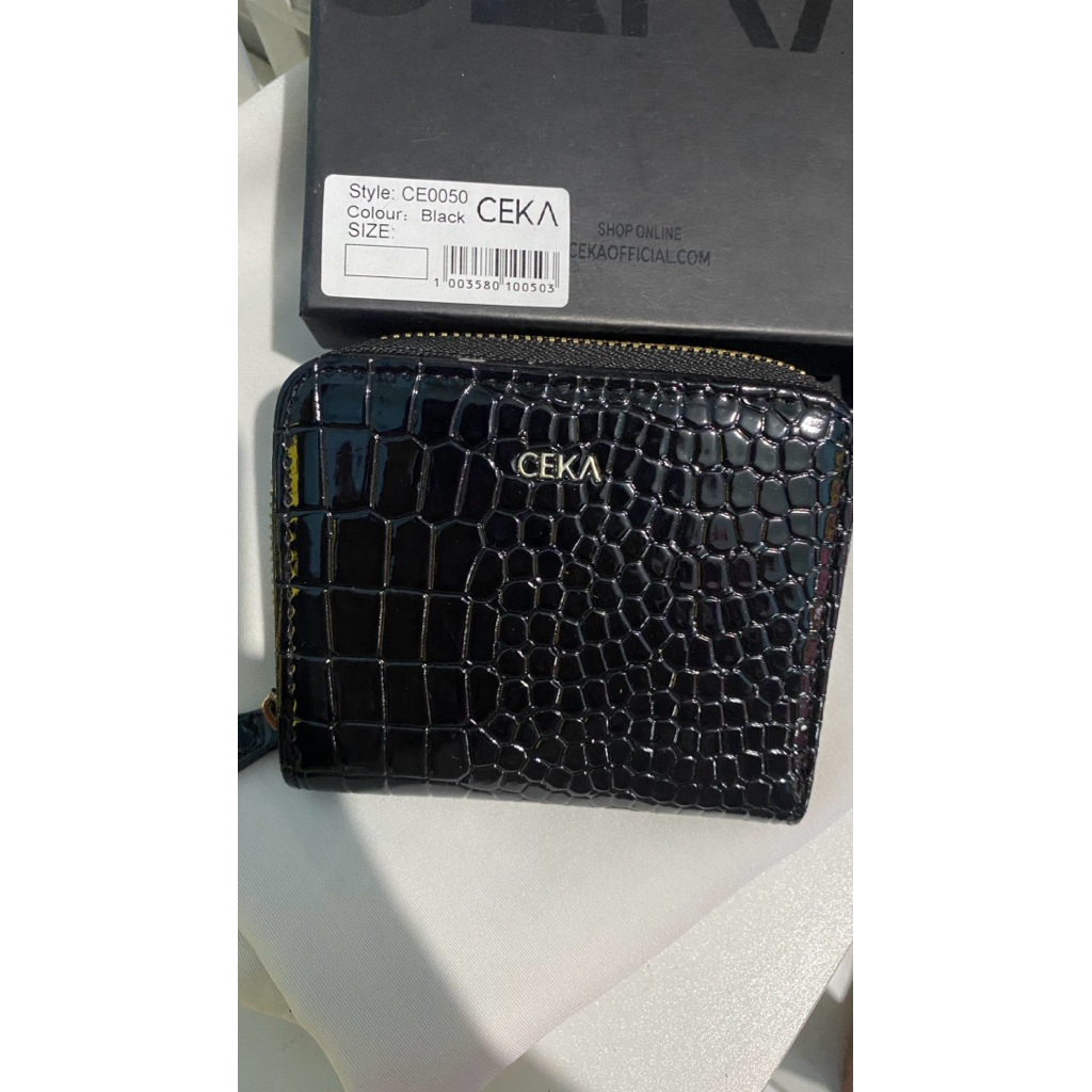 preloved dompet CEKA hitam