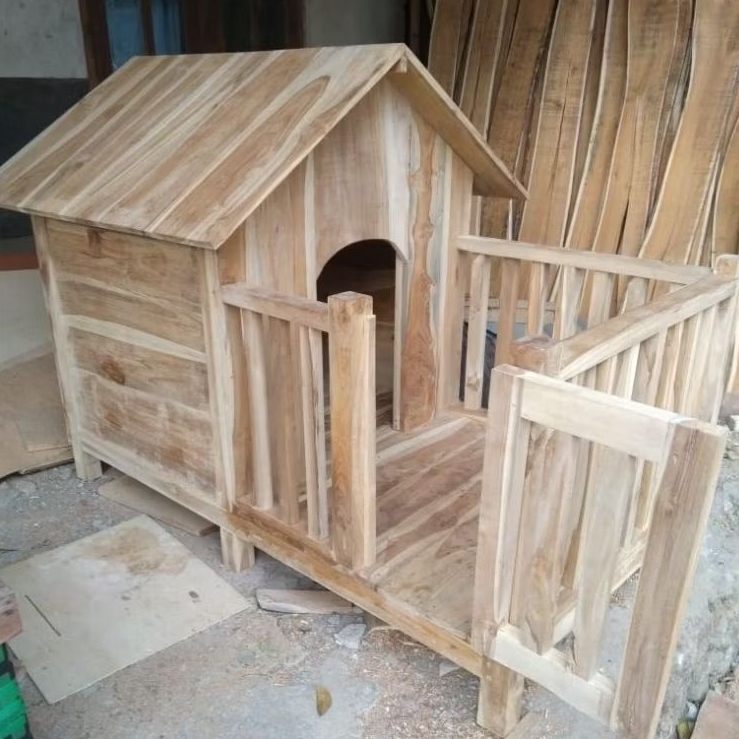 Kandang Anjing Kayu Jati
