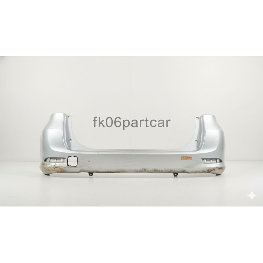 bumper belakang Avanza G 2016
