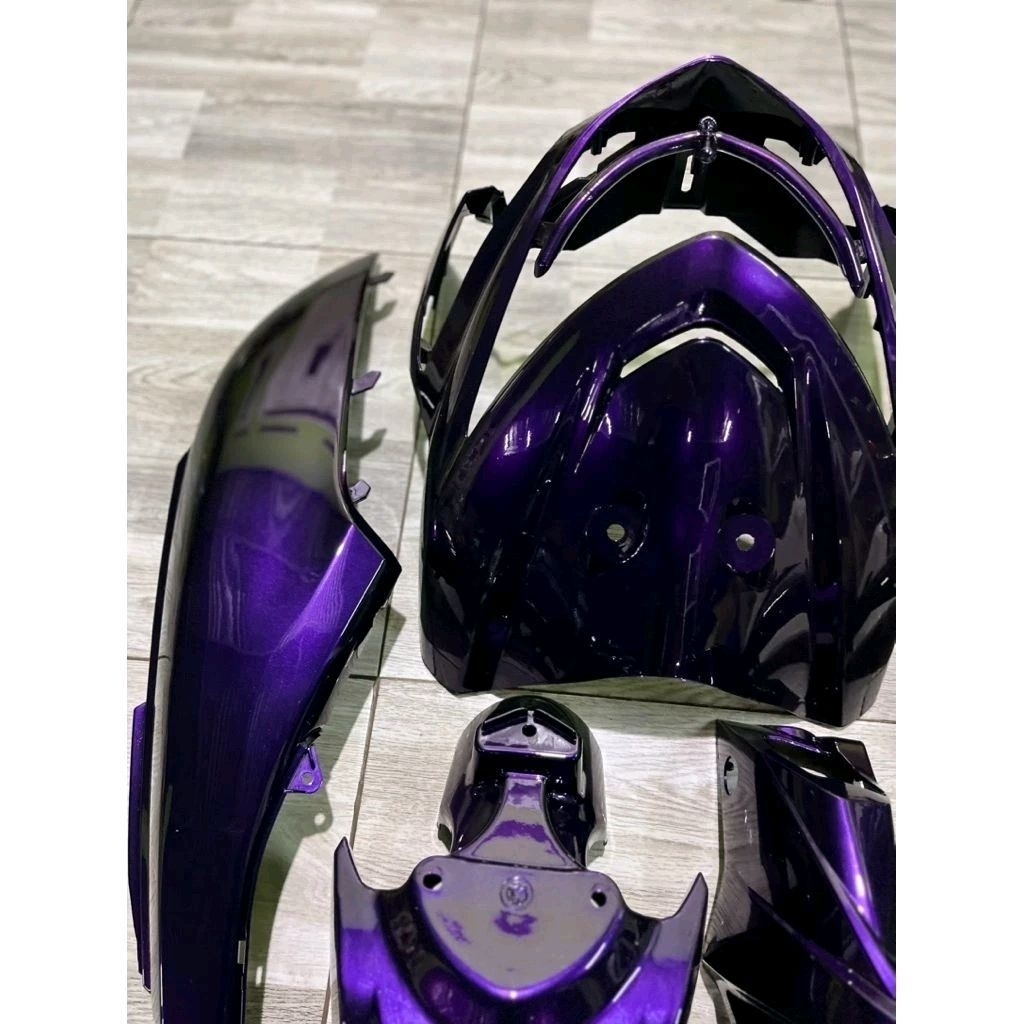 full body halus Honda beat pop warna hitam lembayung ungu
