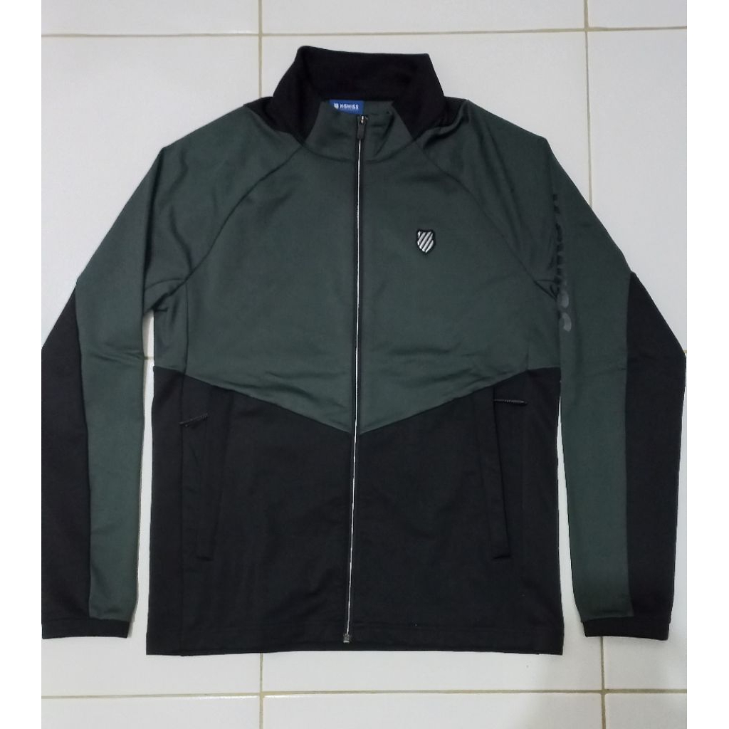 Jaket softshell tebal non polar kswiss