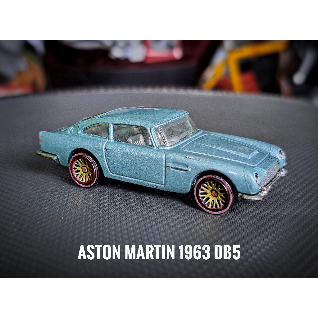 Aston Martin 1963 DB5 (Hot Wheels)