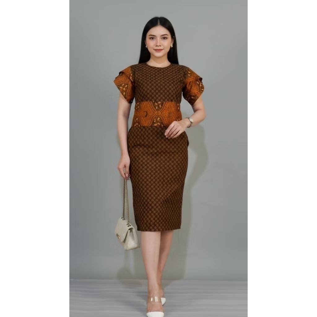Batik Solo Trendy - Dress Batik Moana Dengan Bahan Katun Premium Dan Sudah Lapis Furing