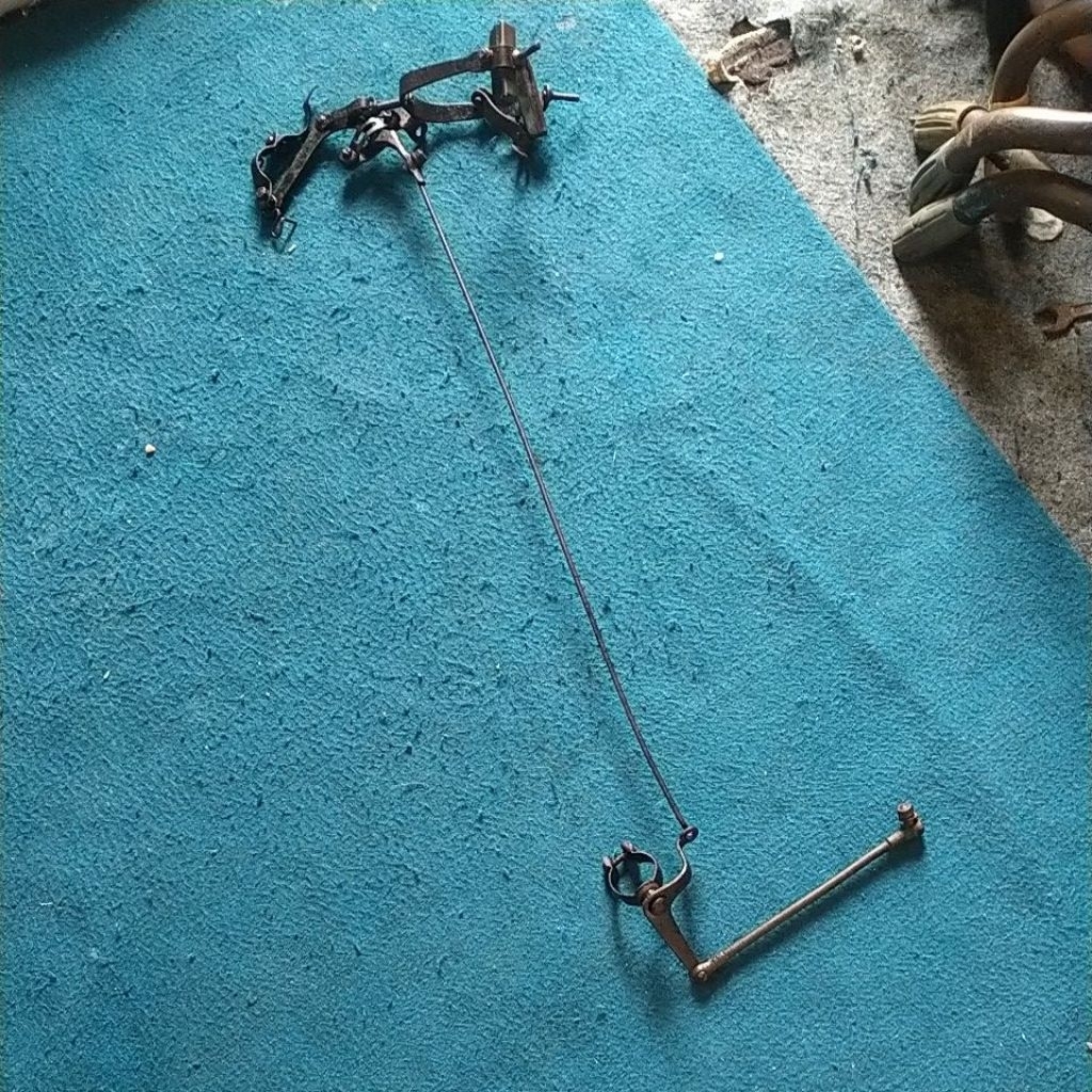 kawat rem belakang karet/kriwil sepeda onthel tua