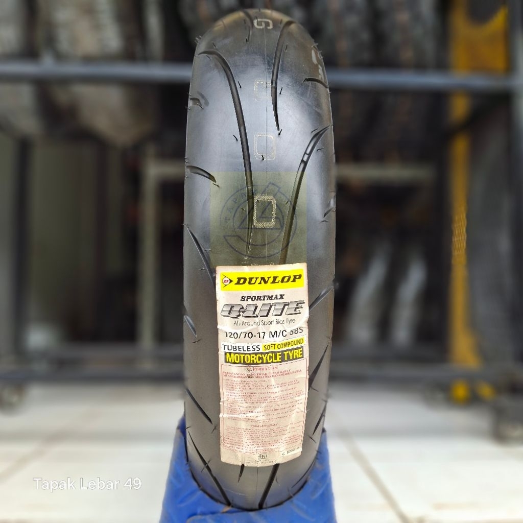 Ban Soft Compound Paling Awet DUNLOP Qlite 120.70.17 Ring 17 Tubeless 58S Ramah Lingkungan, Kualitas
