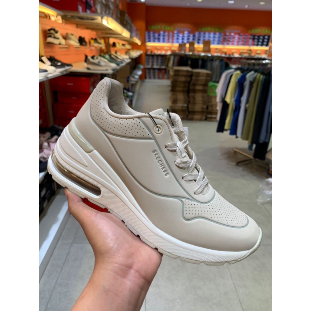 SKECHERS MILLION AIR WOMAN