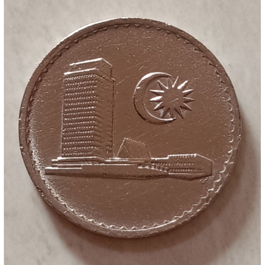 koin syllingg Malaysia 50 sen tahun 1983..