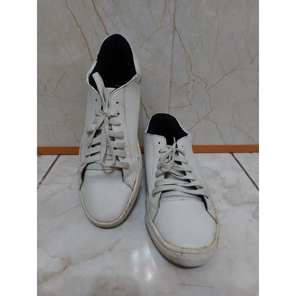 Sepatu by Livehaf (10+ADM)