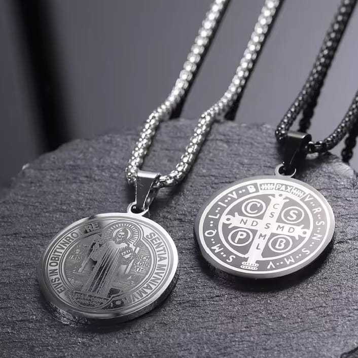 Kalung Medali Santo Benediktus – Simbol Perlindungan & Iman