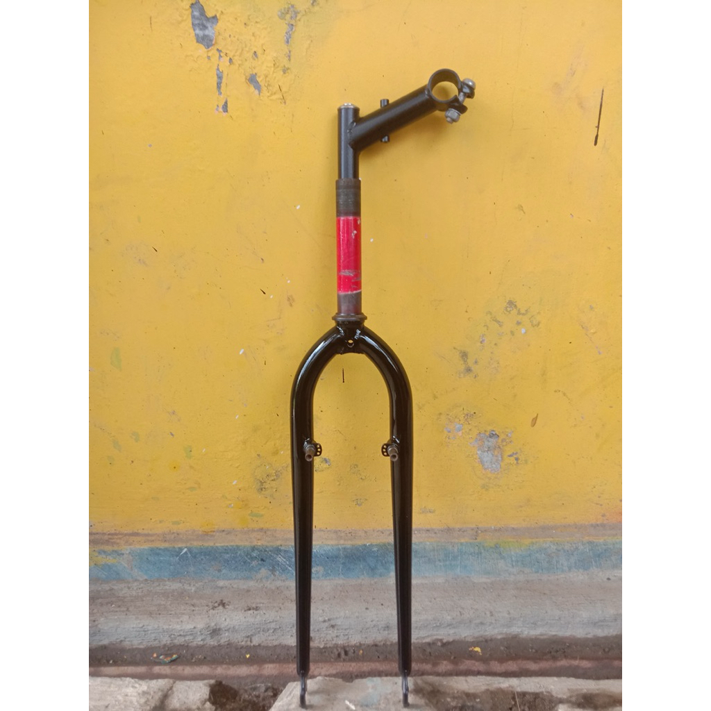 Fork Sepeda MTB 26 Inch - Presisi, Instalasi Mudah, Drat Mulus