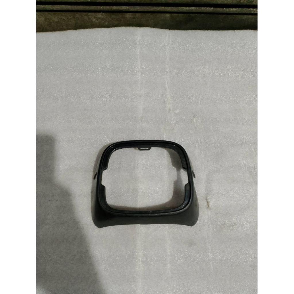 cover emblem logo grill  Honda CRV gen 3 2010-2012 original copotan