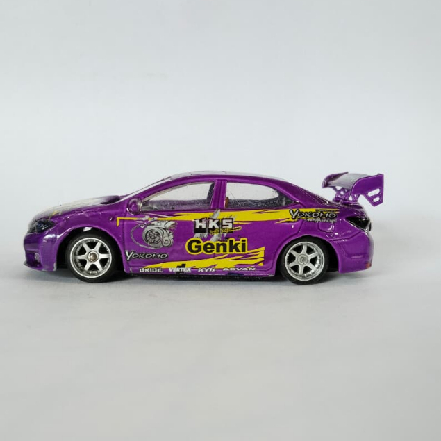 Majorette Toyota Corolla Altis Custom Repaint