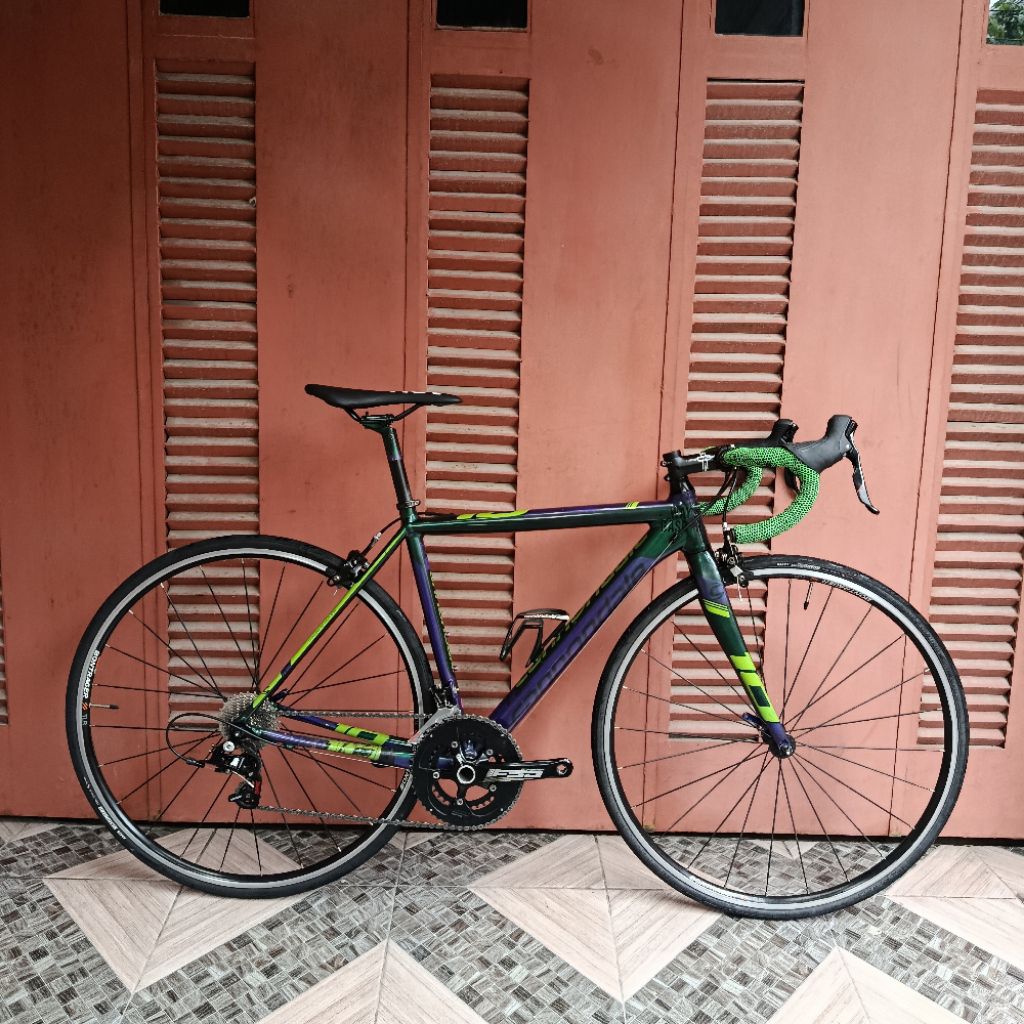 Cannondale CAAD10 size 48 REPAINT sepeda roadbike balap 700c rimbrake