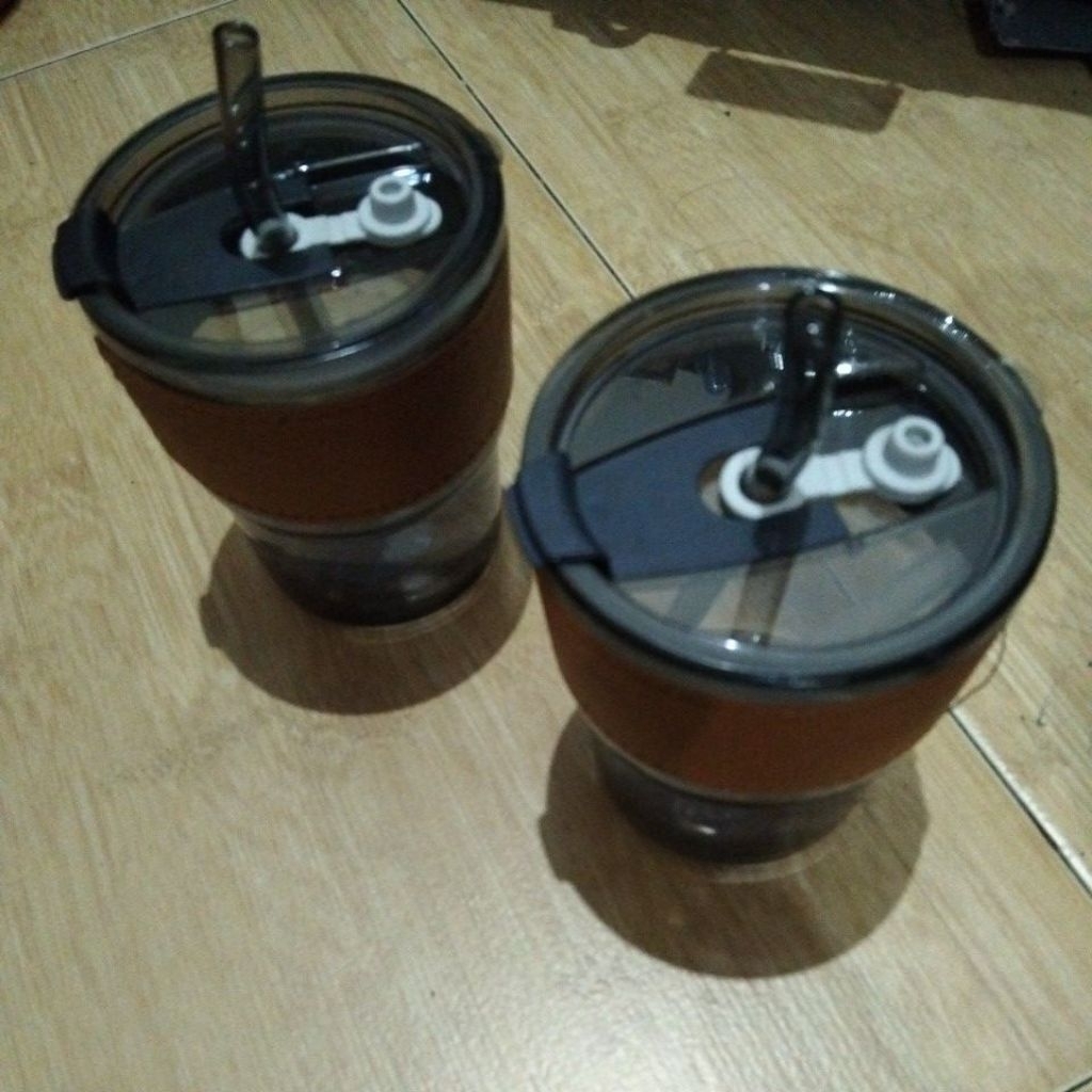 Gelas Tumbler kaca sedotan