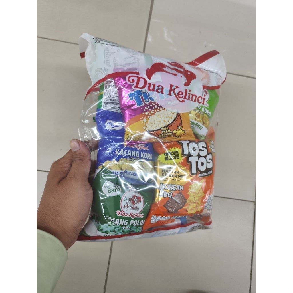 Snack Paket Ulang Tahun, Hampers Lebaran. Paket jajan Dua Kelinci
