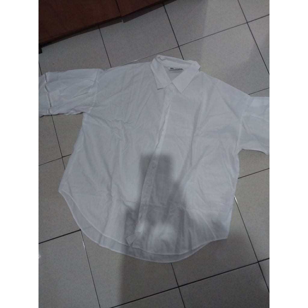 kemeja zara putih