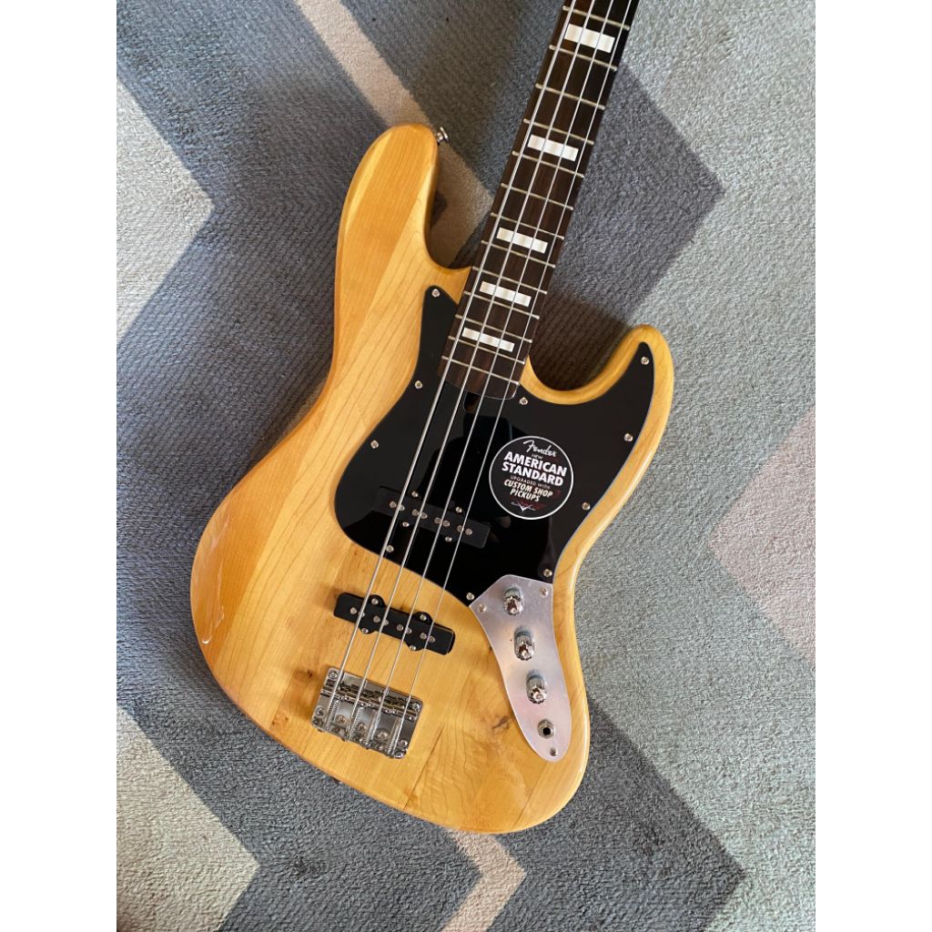 Bass Fender Jazz natural custom