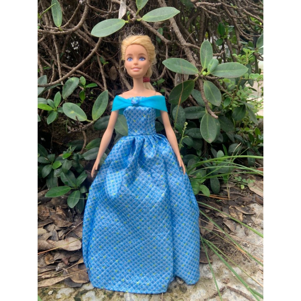 Gaun  wadding untuk boneka pivotal 30cm