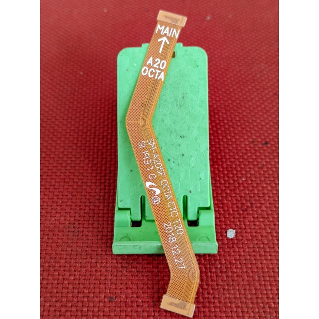 Flexible sambungan lcd Samsung A20 original