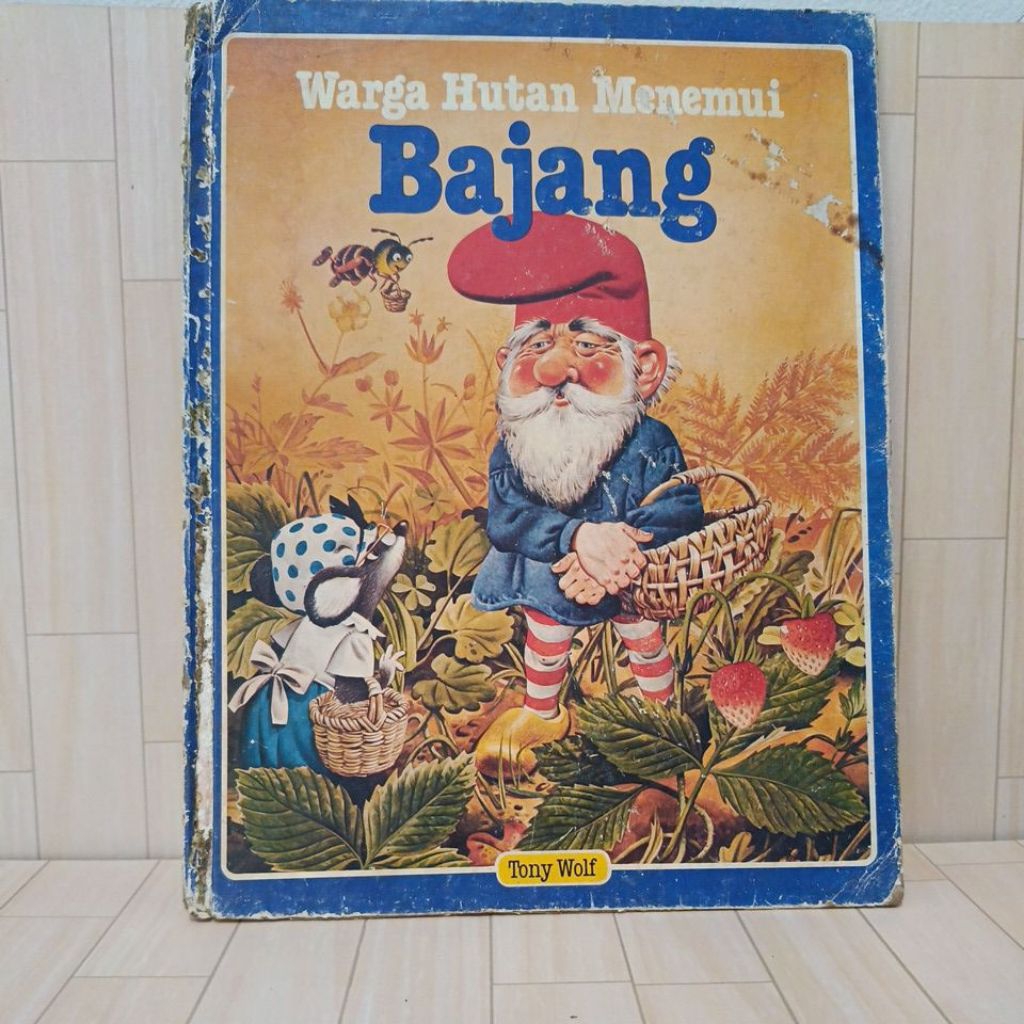 Buku Bacaan Anak Berjudul Warga Hutan Menemui Bajang