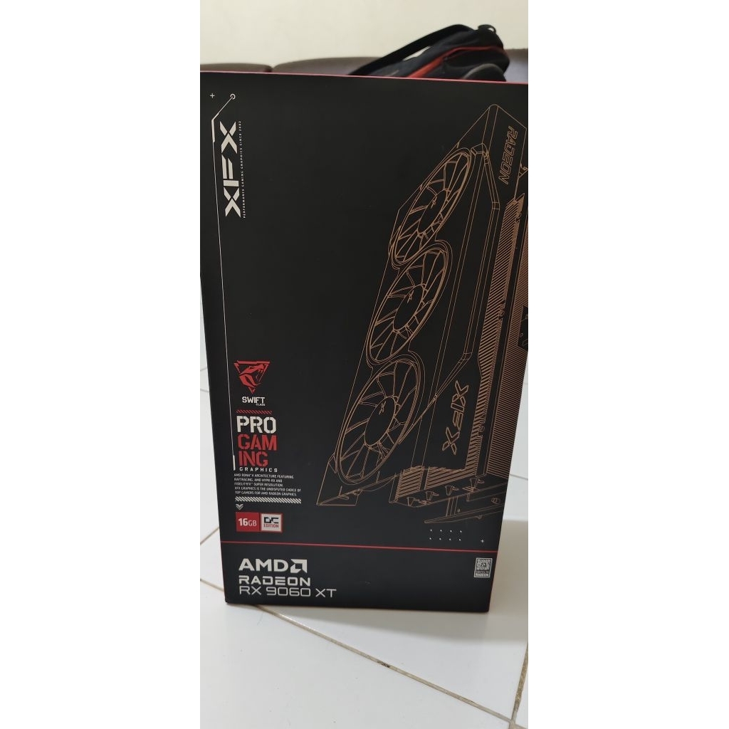 XFX Swift 9060 xt 16gb Triple Fan Second