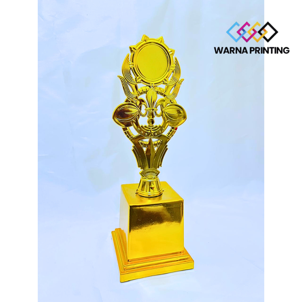 PIALA SATUAN FIGUR PRAMUKA TERBARU TATAKAN EMAS|TINGGI 30CM