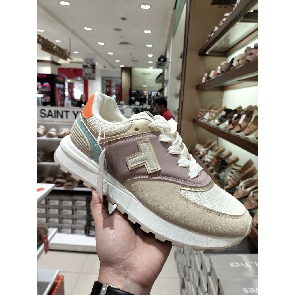 NEW SEPATU SNEAKERS TRISET(36-40)
