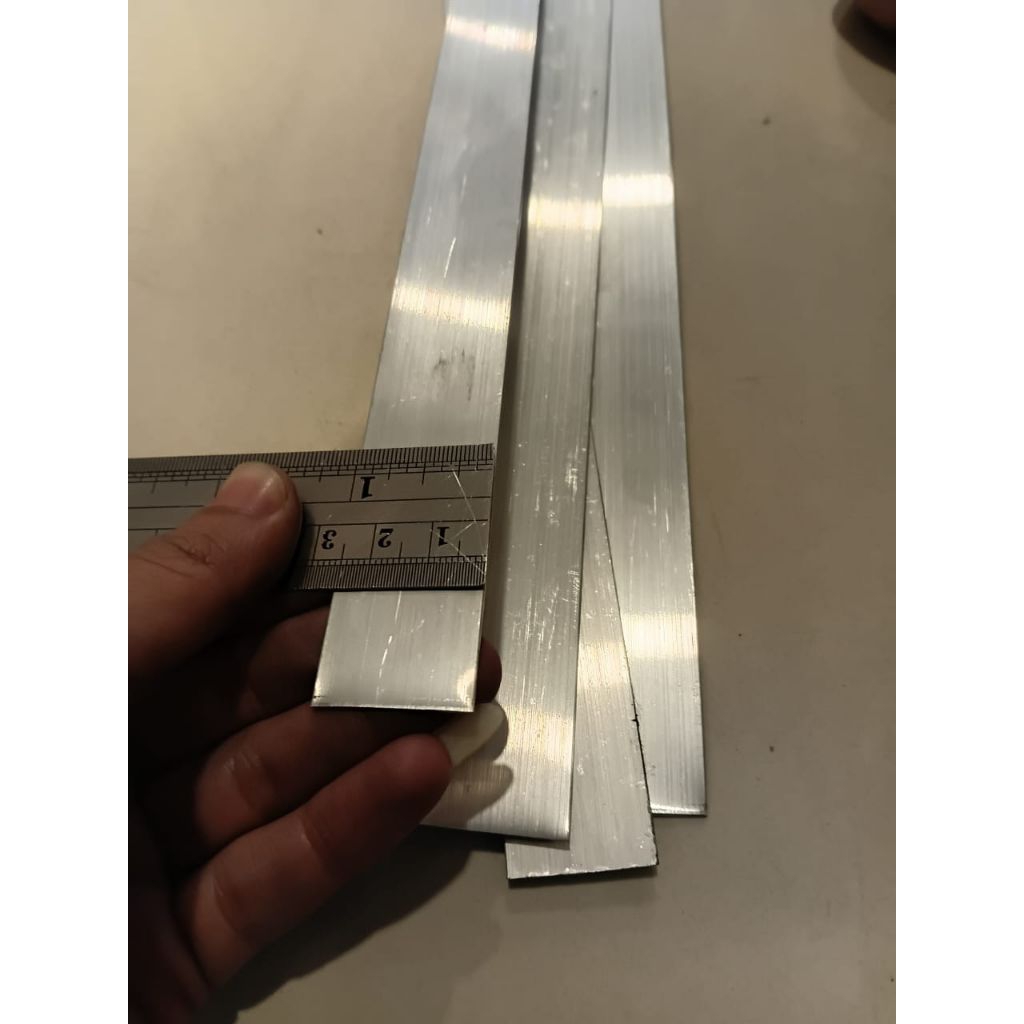 Plat Strip Alumunium Tebal 2mm x 25mm x 6000mm Alumunium