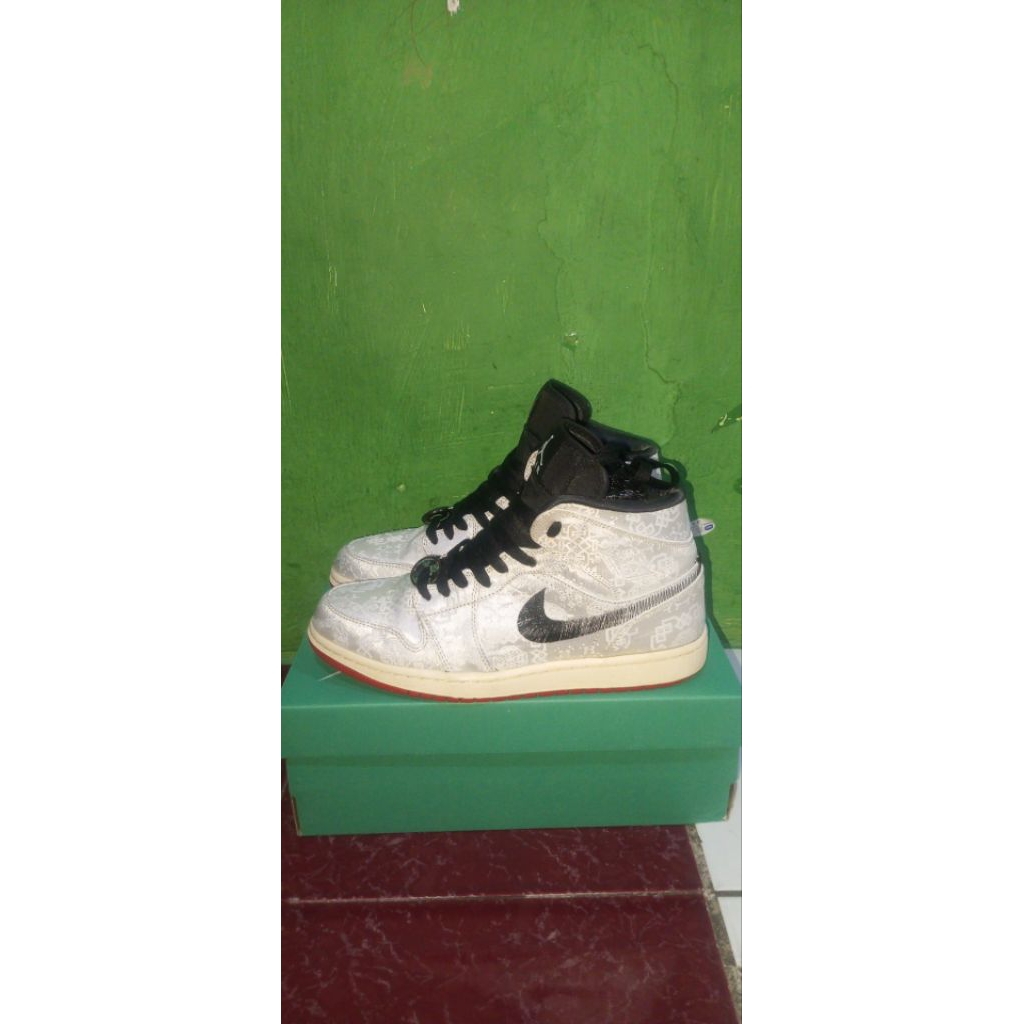 Air Jordan 1 Mid SE Fearless Edison Chen CLOT